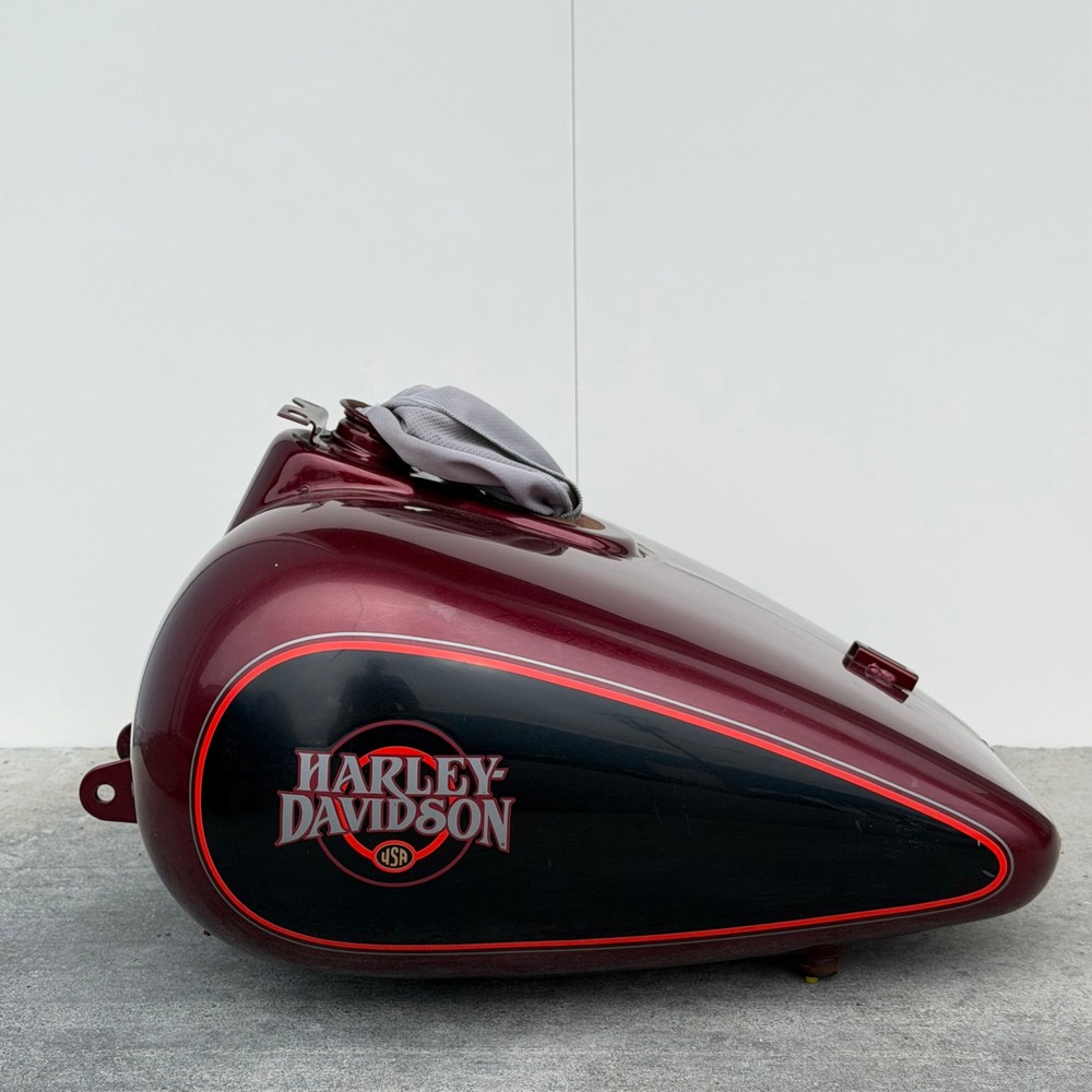 Harley-Davidson 2000 Electra Glide Fuel Tank Genuine OEM Black/Rich Red